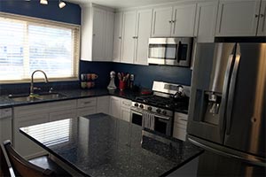 Blue Pearl Kitchen with Solid Brand Shaker Cabinets